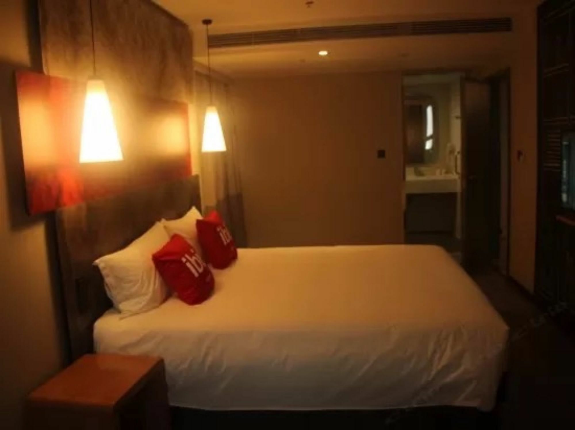 Ibis Dujiangyan Hotel Chengdu Zewnętrze zdjęcie