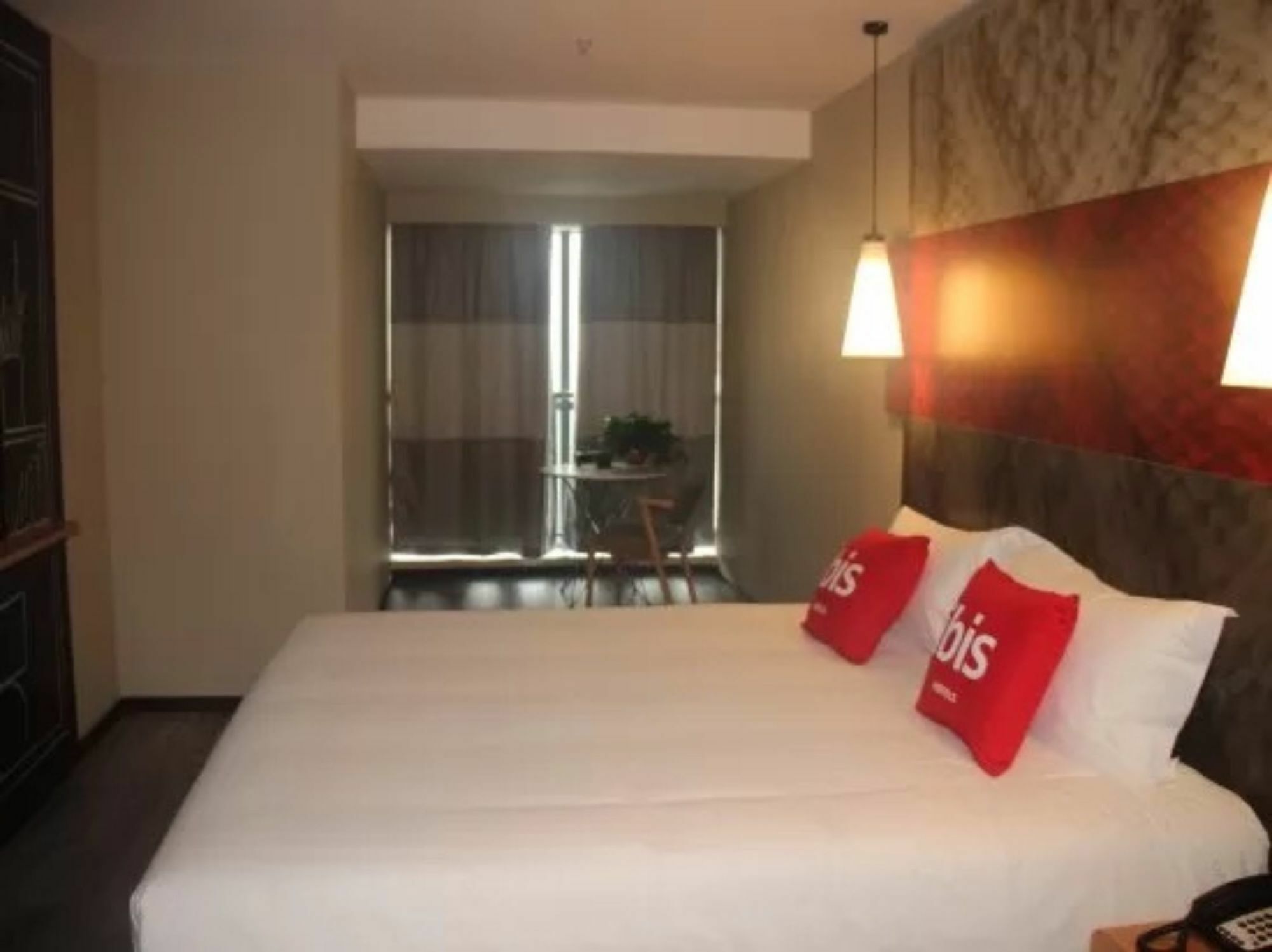 Ibis Dujiangyan Hotel Chengdu Zewnętrze zdjęcie